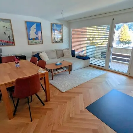 Modern, Comfortable & Place In *